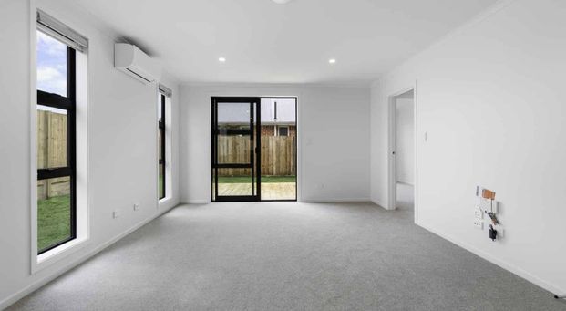 Brand new townhouses fantastic for the family - Photo 1