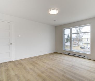 Appartement Les Coteaux À Louer - Photo 3