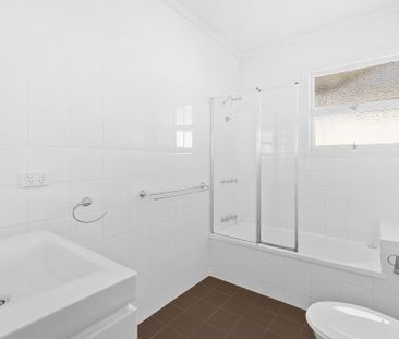 STEP RIGHT INTO FAMILY SPACE - Photo 3