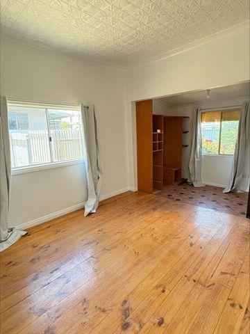 Space, access, and comfort! - Photo 5