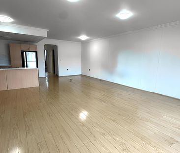 SUPER SIZE 2 BED 2 BATH UNIT 100M TO AUBURN STATION - Photo 6