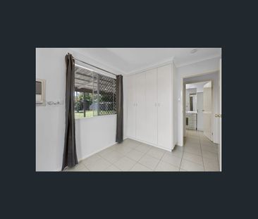 Beautiful Renovated Home! - Photo 6