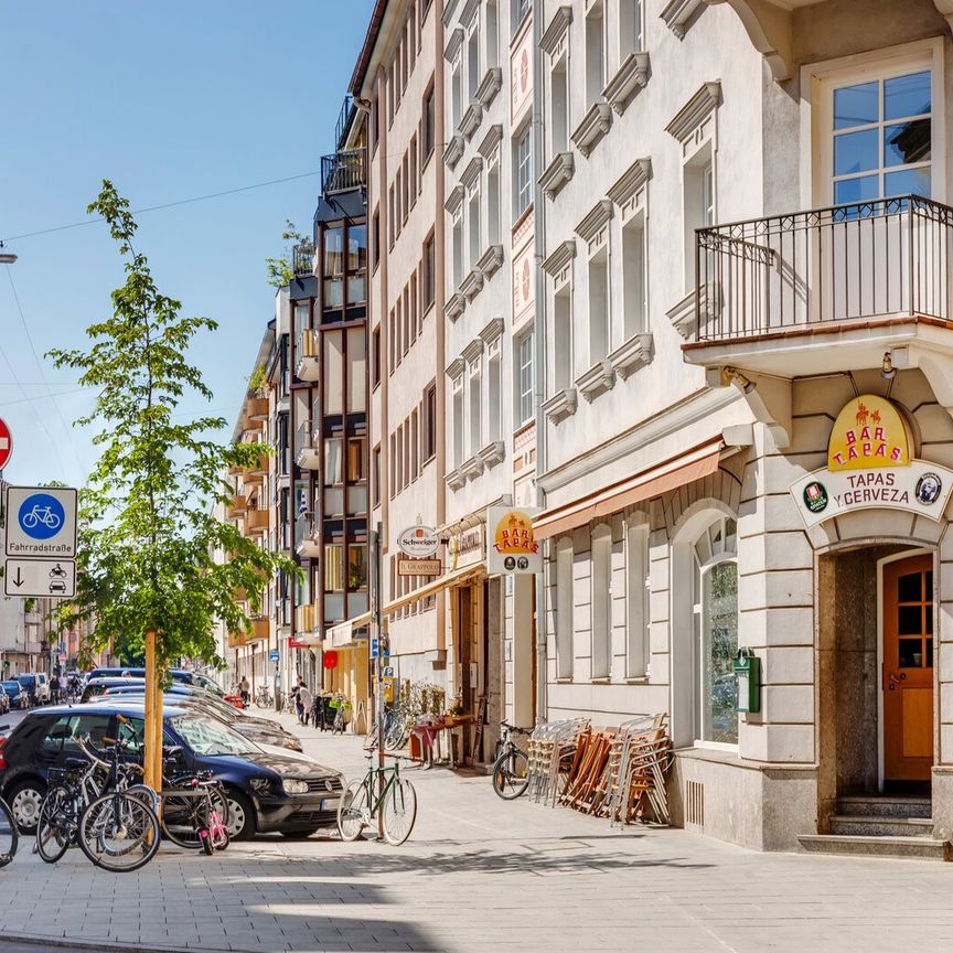 Nähe Odeonsplatz: Sehr schön und großzügig - Foto 1