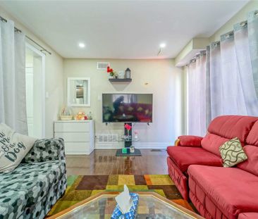 For Lease - 7 Hollyhedge Court, Brampton, Ontario - Photo 2