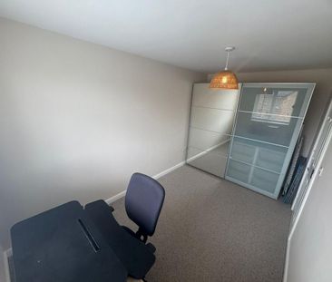 2 bedroom townhouse to rent - Photo 2