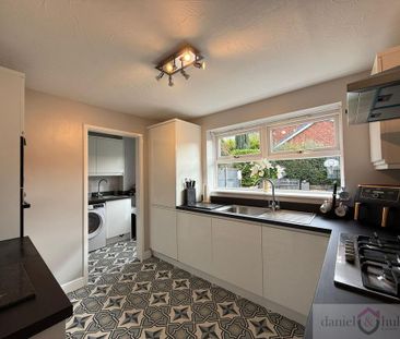 4 bedroom detached house to rent - Photo 6
