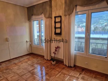 Alquiler de piso en Calle Máximo Fernández Cocañín - Photo 5