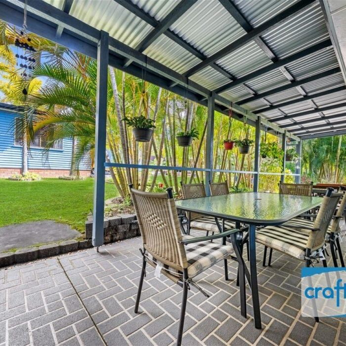 Bring the whole family! - Photo 1