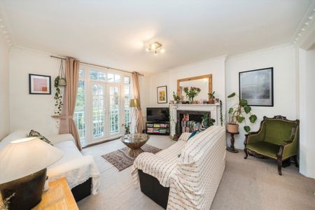 Langford Green, SE5, London - Photo 2