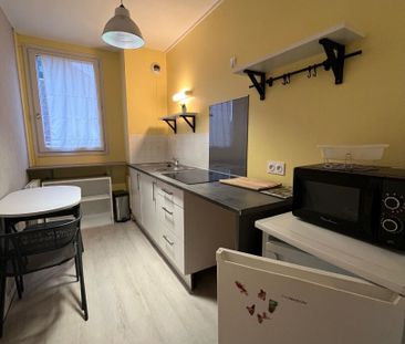 Location Appartement 1 pièce 31m² - Photo 4