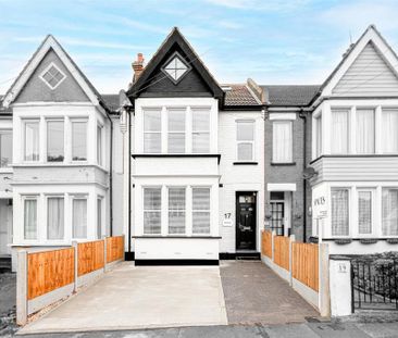 1 bedroom in a house share to rent - Photo 6