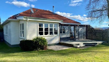 38 Dickens Street - Photo 2