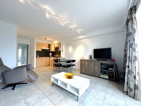 Appartement op rustige ligging te Bredene - Foto 1