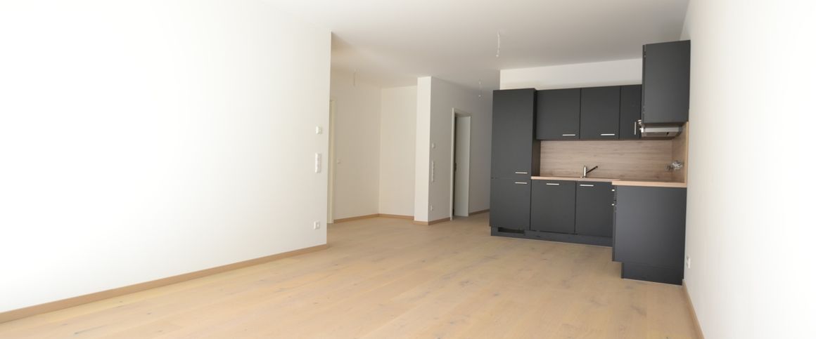 I 5-Räume I Terrasse und Gartenanteil I 2 Bäder I Parkettboden I TG Stellplatz I - Photo 1