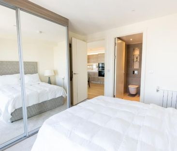 Duke Of Wellington Avenue, London - Photo 6