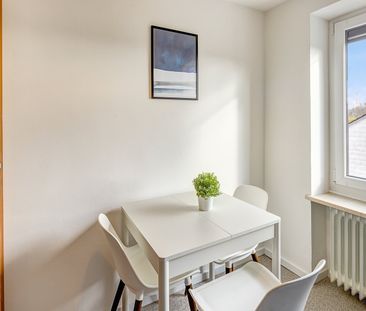 For rent: bright furnished attic apartment in Dachau - Photo 3