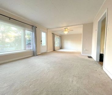 Property For Lease | N9042168 - Photo 3