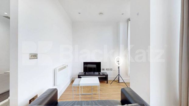 Luxury Apartment Building - Photo 1