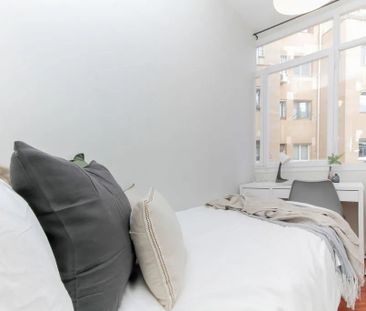 Carrer de Ganduxer, Barcelona, Catalonia 08021 - Photo 3