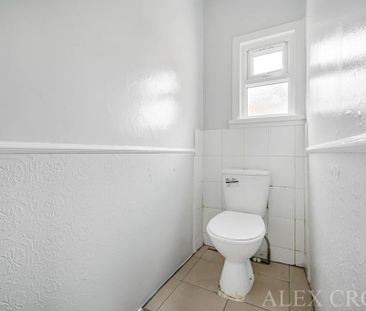 4 bedroom terraced house to rent - Photo 4