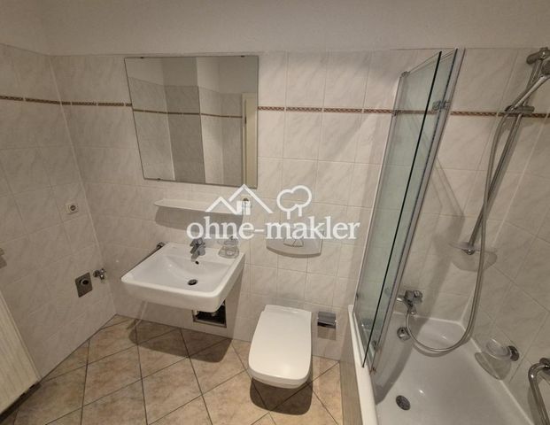 Weihnachten im neuen Heim?! 1,5 ZKB + schöner Balkon / 51 qm saniert sucht SIE! - Foto 1