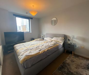 2 bedroom Flat To Let - Photo 4