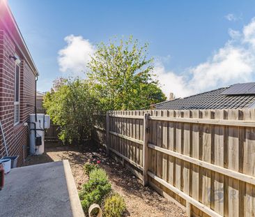 1/16 Cromarty Circuit, 3340, Bacchus Marsh Vic - Photo 4