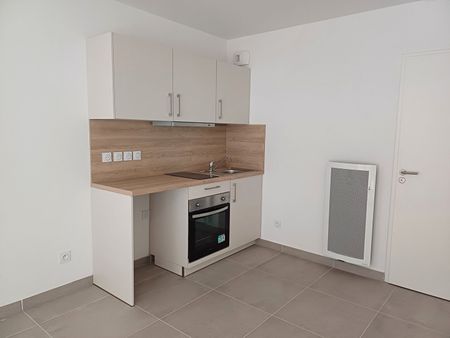 Location appartement 1 pièce, 27.18m², Sète - Photo 5