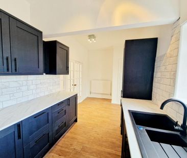 3 bedroom terraced house to rent - Photo 6