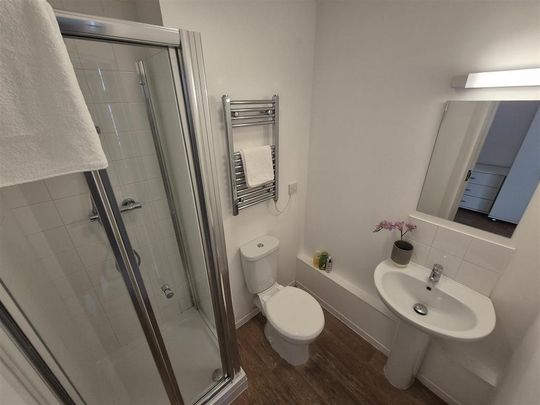 Studio to rent - Photo 1