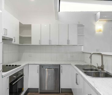 1/110a Dartford Road, Thornleigh NSW 2120 - House For Rent | Domain - Photo 4