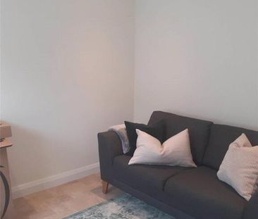 35 Windsor Drive, Belfast, BT9 7FH - Photo 1