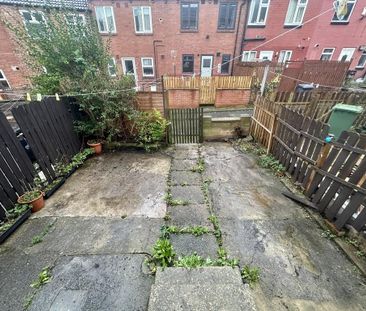 2 bedroom townhouse to rent - Photo 6