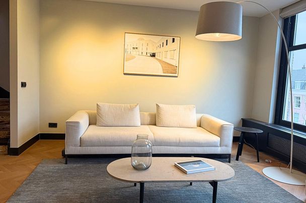 Appartement te huur: Hooikade 8-B 2514 BH Den Haag - Photo 1