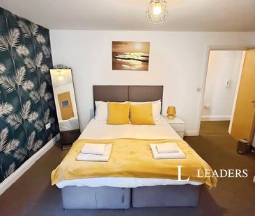 2 bedroom property to rent East Street, Brighton, BN1 - Photo 5