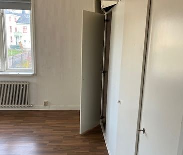 Landsvägsgatan, Malmköping - Photo 4