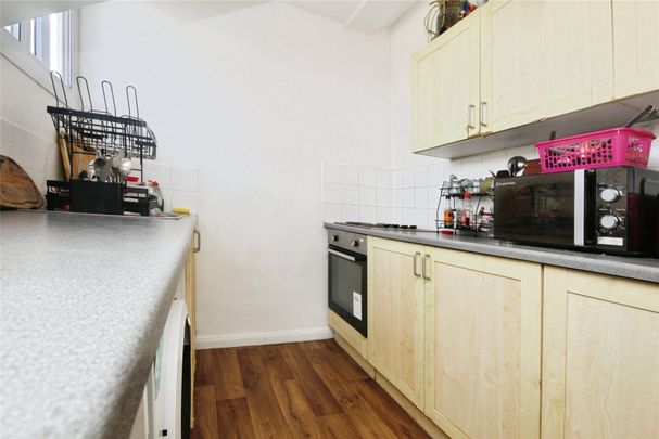Eldon Park, London, SE25 4JQ - Photo 1
