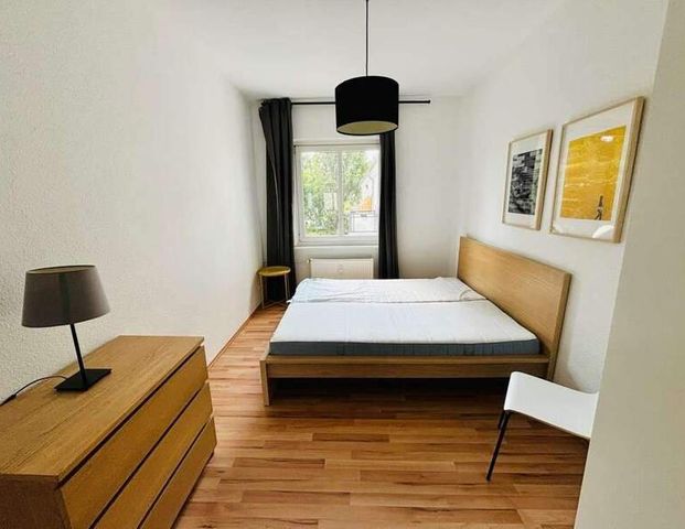 Provisionsfrei und sofort bezugsbereit: Kompakte 3-Zimmer-Wohnung in Alt-Hohenschönhausen - Foto 1