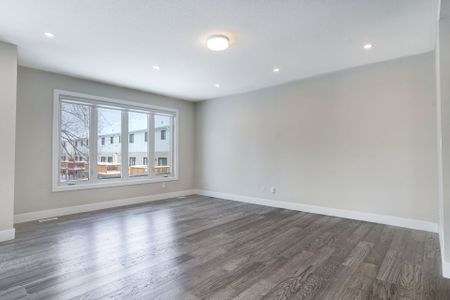 For Lease - 3328 Oriole Drive Unit# Full House, London South, Ontario - Photo 4