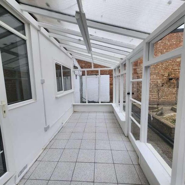 Cambridge Road, St Albans, AL1 - Photo 1