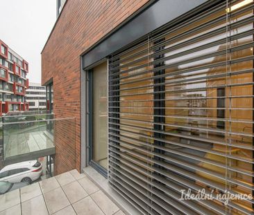 Pronájem bytu 1+kk 35 m2 - Fotografie 2