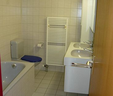 Attraktive 3.5-Zimmerwohnung EG mit Grillplatz - Photo 5