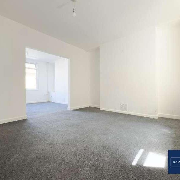 Woodfield Terrace, Mountain Ash, CF45 - Photo 1