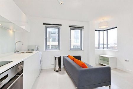 1 bedroom flat to rent - Photo 2