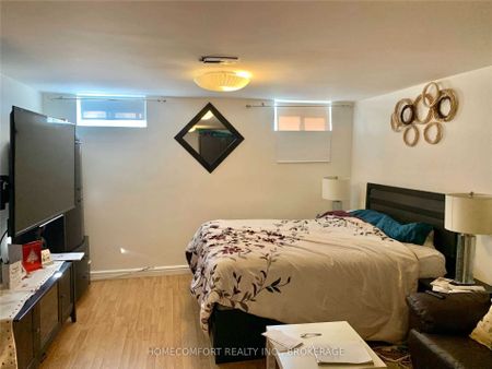 For Lease - 325 The West Way, Toronto, Ontario - Photo 4