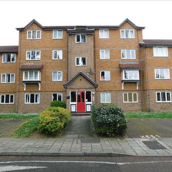 Keswick Court, Cumberland Place With Parking, South East London, SE6 - Photo 1