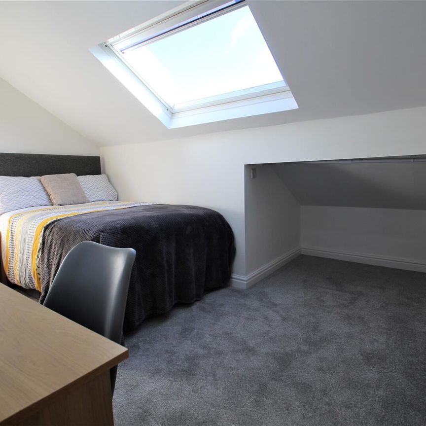 Langdale Terrace, Headingley, LS6 3DY, Leeds - Photo 1