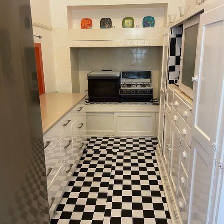 Caulfield North - Photo 4
