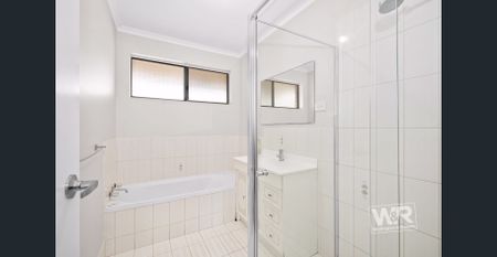 INVITING FAMILY HOME WITH SPACE, COMFORT AND OUTLOOK - Photo 4