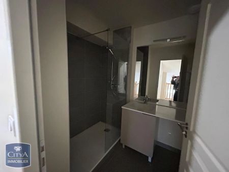 Appartement à louer 4 pièces 82.14m² - Photo 4